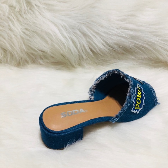 Wisely Sandals - Picture 3 of 3